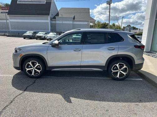 2025 Volkswagen Tiguan 2.0T SE 4MOTION