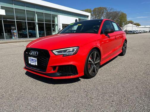 Catalunya Red Metallic 2018 Audi RS 3 2.5T