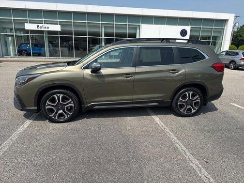 2023 Subaru Ascent Limited 8-Passenger