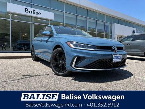 Monterey Blue Pearl 2026 Volkswagen Jetta 1.4T SE