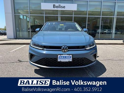 Monterey Blue Pearl 2026 Volkswagen Jetta 1.4T SE