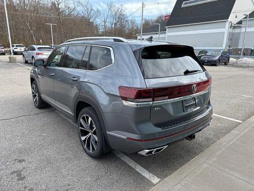 2025 Volkswagen Atlas 2.0T SEL Premium R-Line 4MOTION