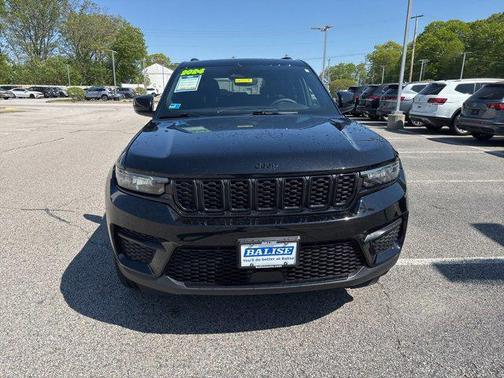 2024 Jeep Grand Cherokee Altitude