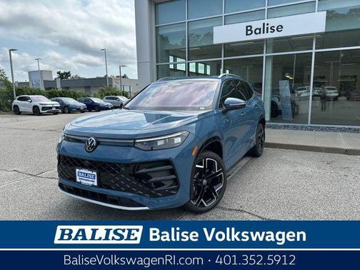 2025 Volkswagen Tiguan 2.0T SEL R-Line 4MOTION