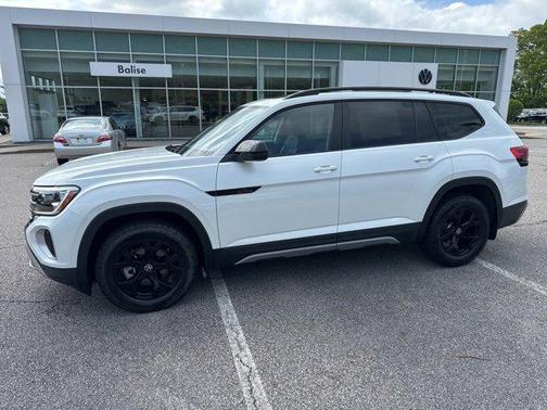 2024 Volkswagen Atlas 2.0T SEL