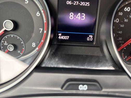 2021 Volkswagen Atlas 3.6L SE w/Technology