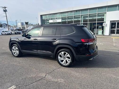 2022 Volkswagen Atlas 3.6L SE w/Technology