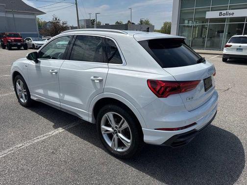 2022 Audi Q3 45 S line Premium Plus
