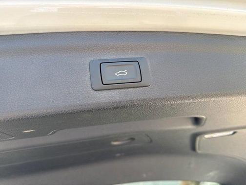 2022 Audi Q3 45 S line Premium Plus