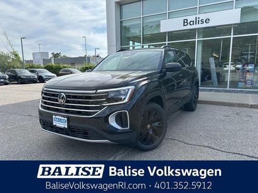 Deep Black Pearl 2026 Volkswagen Atlas 2.0T SE w/Technology 4MOTION
