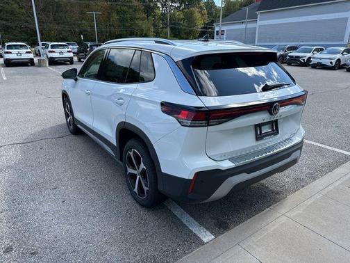 2025 Volkswagen Tiguan 2.0T SE 4MOTION