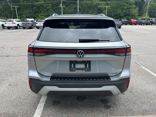 2025 Volkswagen Tiguan 2.0T SE 4MOTION