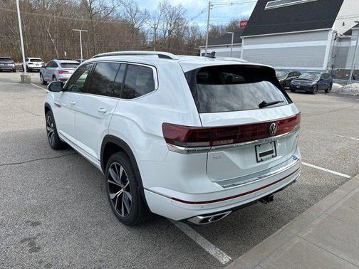 2025 Volkswagen Atlas 2.0T SEL Premium R-Line 4MOTION