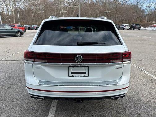2025 Volkswagen Atlas 2.0T SEL Premium R-Line 4MOTION