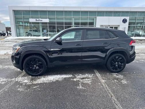 2025 Volkswagen Atlas Cross Sport 2.0T SE w/Technology 4MOTION