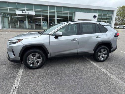 2024 Toyota RAV4 Hybrid XLE