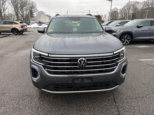 2025 Volkswagen Atlas 2.0T SE w/Technology 4MOTION