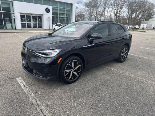 Deep Black Pearl 2023 Volkswagen ID.4 AWD Pro S