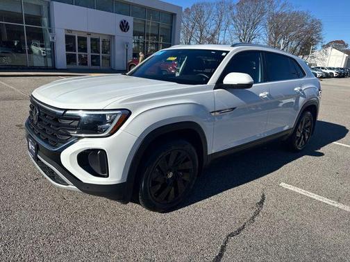 2024 Volkswagen Atlas Cross Sport 2.0T SE w/Technology 4MOTION