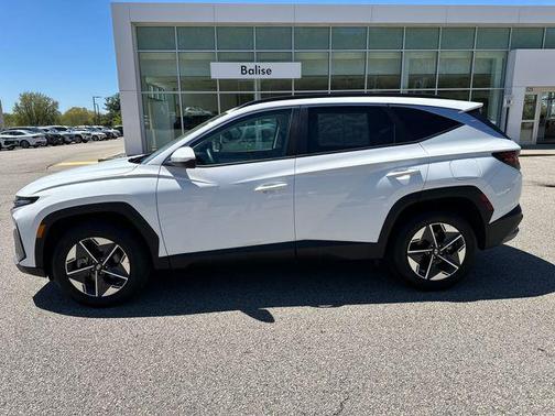 Serenity White Pearl 2025 Hyundai TUCSON SEL