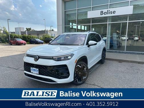 2025 Volkswagen Tiguan 2.0T SEL R-Line 4MOTION