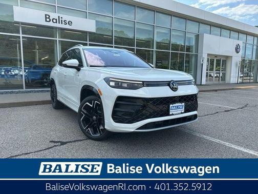 2025 Volkswagen Tiguan 2.0T SEL R-Line 4MOTION