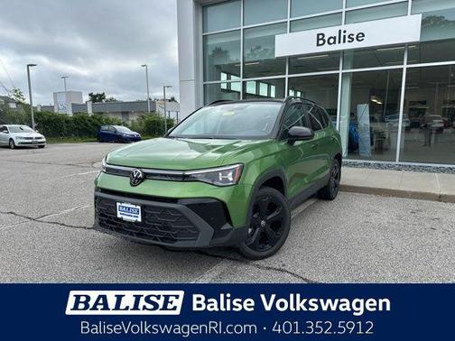 2025 Volkswagen Taos 1.5T SE Black