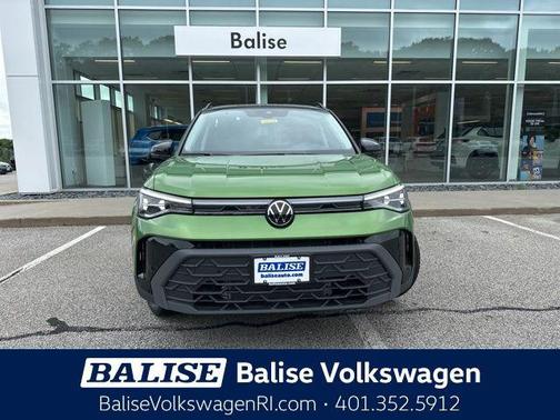 2025 Volkswagen Taos 1.5T SE Black