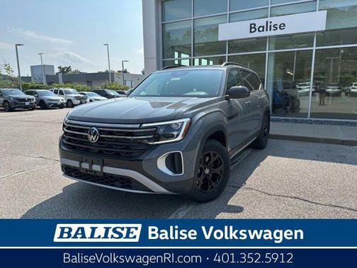 2025 Volkswagen Atlas 2.0T Peak Edition