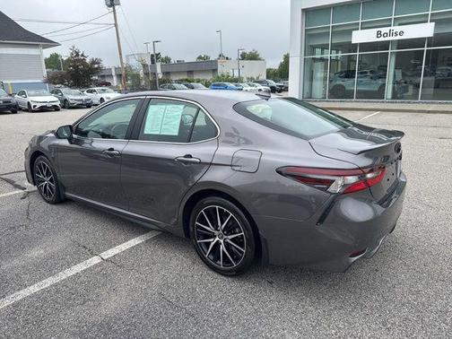 2023 Toyota Camry SE