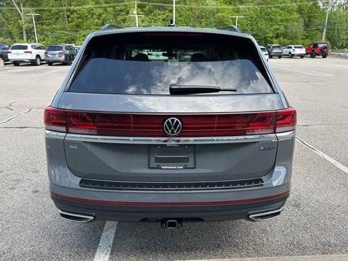 2025 Volkswagen Atlas 2.0T SE w/Technology 4MOTION