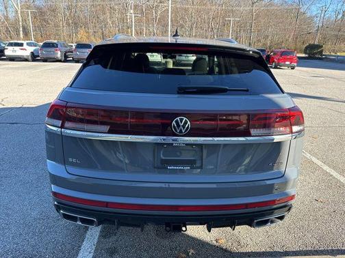 2026 Volkswagen Atlas Cross Sport 2.0T SEL Premium