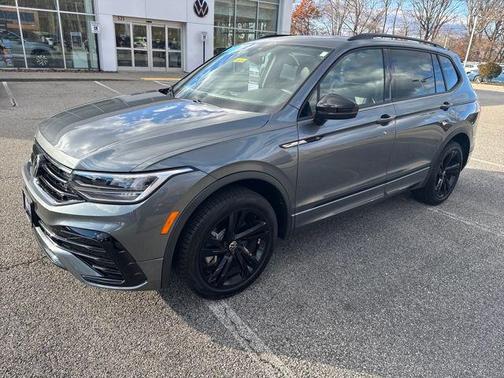 2024 Volkswagen Tiguan 2.0T SE R-Line Black 4MOTION