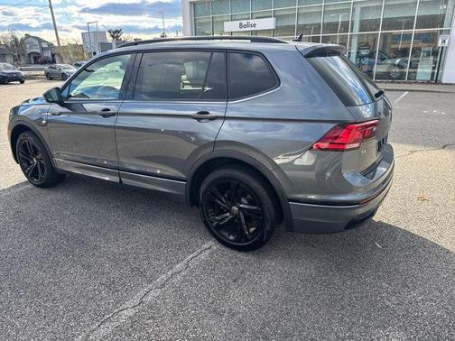 2024 Volkswagen Tiguan 2.0T SE R-Line Black 4MOTION