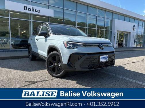 2025 Volkswagen Taos 1.5T SE Black