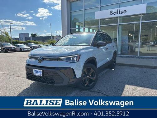 2025 Volkswagen Taos 1.5T SE Black