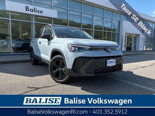 2025 Volkswagen Taos 1.5T SE Black