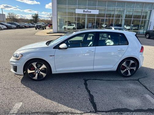 2017 Volkswagen Golf GTI 2.0T SE 4-Door