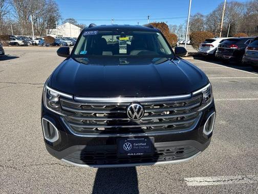 2025 Volkswagen Atlas 2.0T SE w/Technology 4MOTION