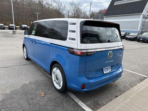 2025 Volkswagen ID. Buzz 1st Edition with 4MOTION