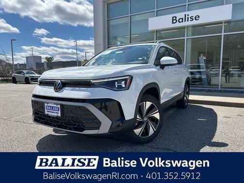 Pure White 2026 Volkswagen Taos SE