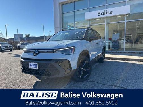 2026 Volkswagen Taos SE Black