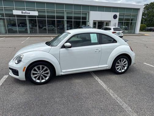 2018 Volkswagen Beetle 2.0T S