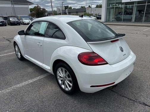 2018 Volkswagen Beetle 2.0T S