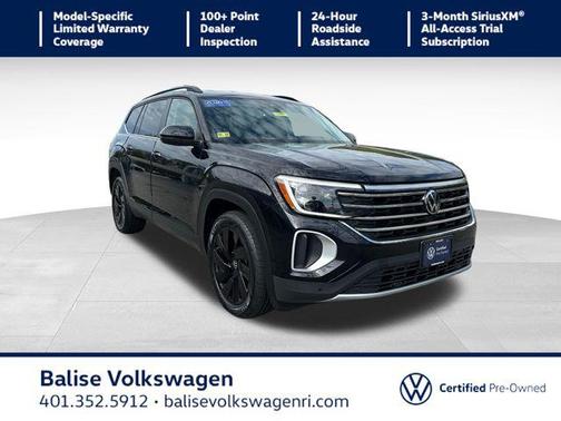 Deep Black Pearl 2024 Volkswagen Atlas 2.0T SE w/Technology 4MOTION