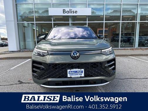 2026 Volkswagen Tiguan 2.0T SEL R-Line 4MOTION