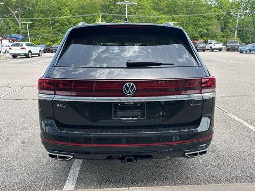 2025 Volkswagen Atlas 2.0T SEL Premium R-Line 4MOTION