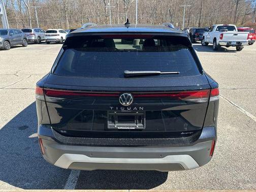 2026 Volkswagen Tiguan 2.0T SE 4MOTION