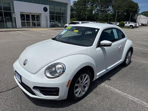 2018 Volkswagen Beetle 2.0T S