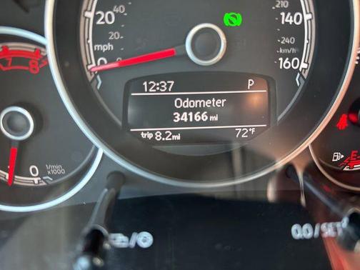 2018 Volkswagen Beetle 2.0T S